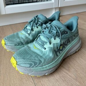 Hoka ATR Challenger women’s 8.5